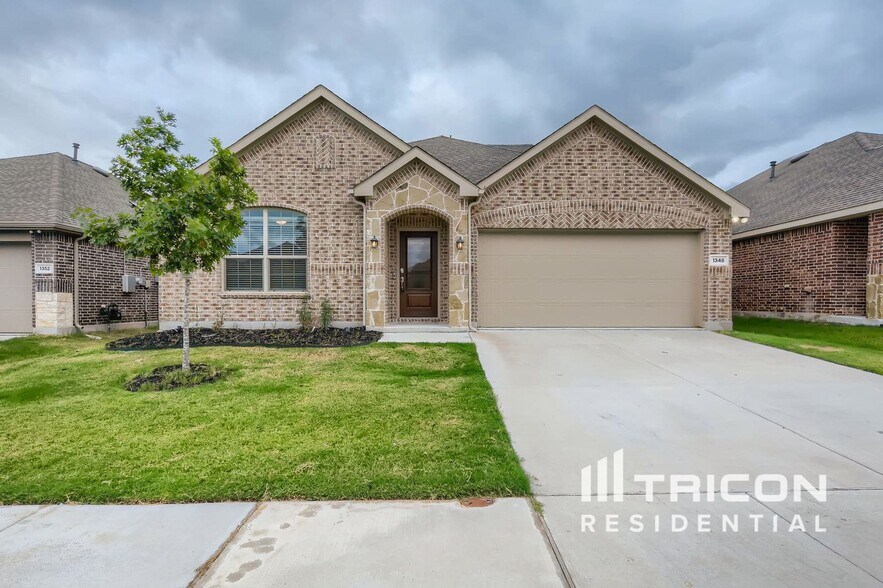Building Photo - 1348 Renoir Dr