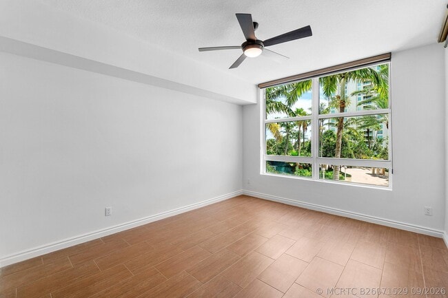 Building Photo - 3720 S Ocean Blvd