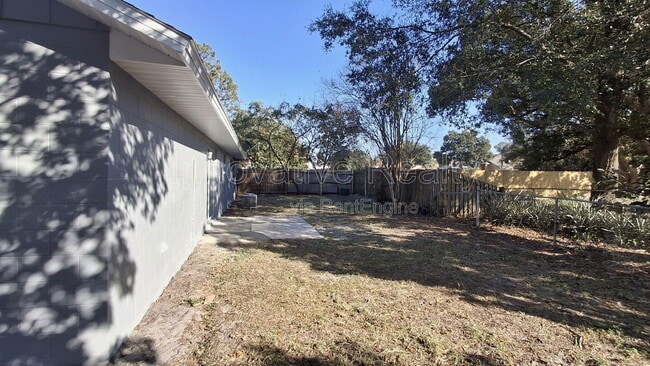 Building Photo - 4720 Lighthouse Cir