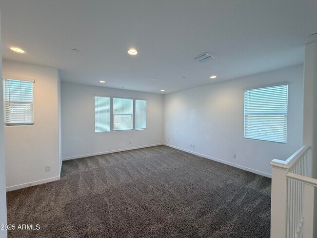 Building Photo - 12471 W Forest Pleasant Pl