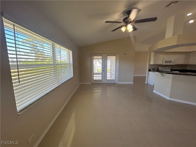 Building Photo - 3516 SW 15th Pl