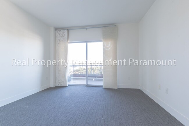 Building Photo - 1700 Sawtelle Blvd
