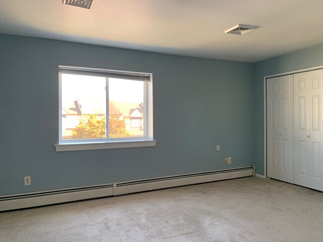 Building Photo - 1309 Walnut Ridge Est