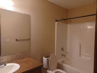 Building Photo - Must-see 4 bedrooms, 3 bath home in Harves...