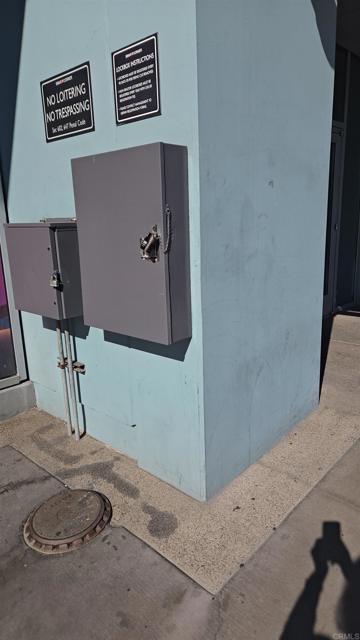 Building Photo - 1080 Park Blvd