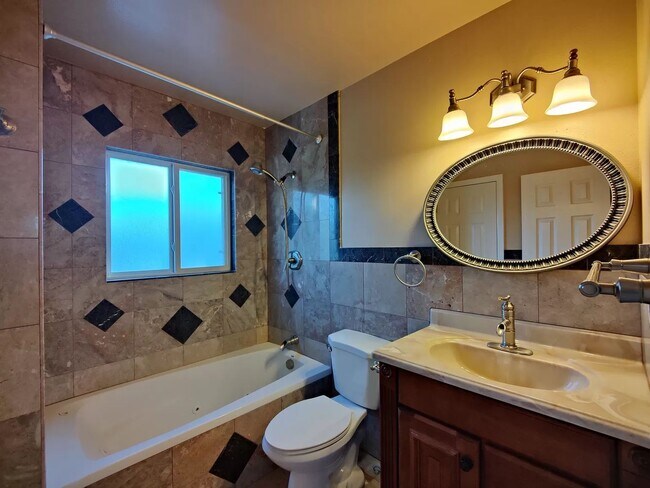 Building Photo - 16456 E Kentucky Ave