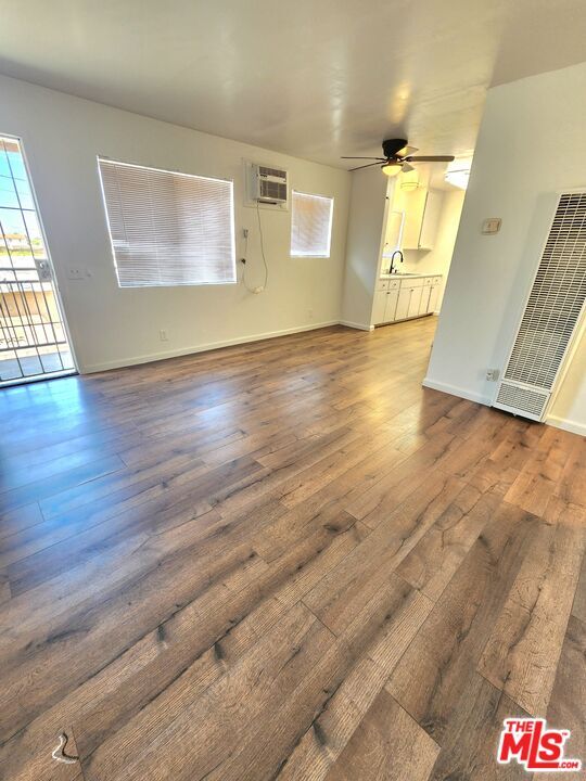 Building Photo - 165 N Hamilton Ave