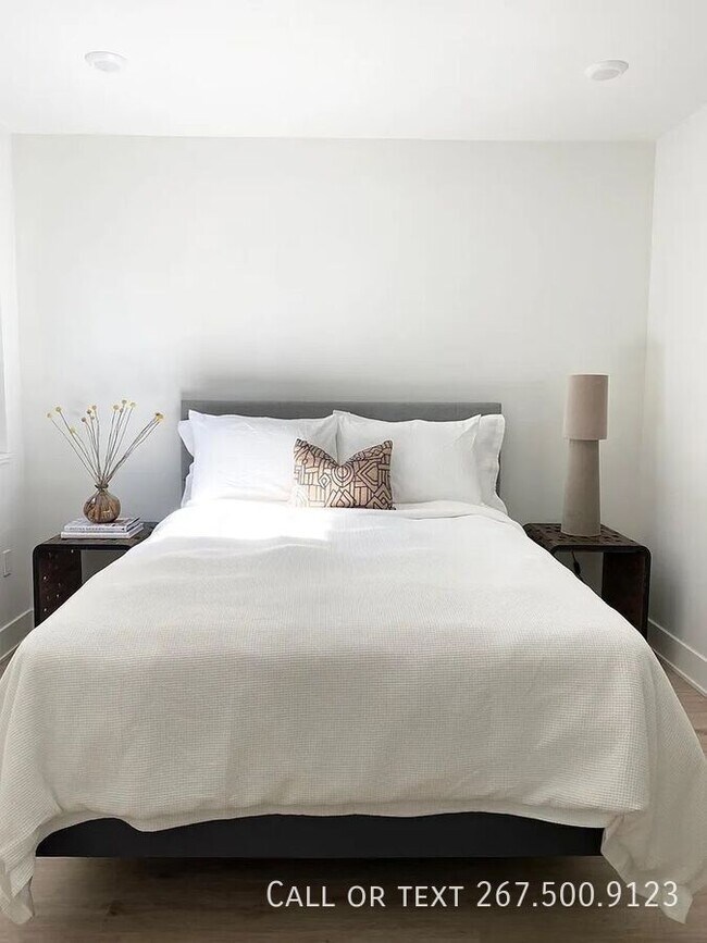 Building Photo - 2605 E Boston St