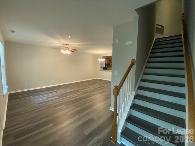 Building Photo - 10310 McGoogan Ln