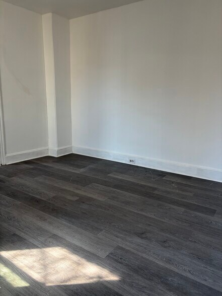 Building Photo - 942 Franklin St