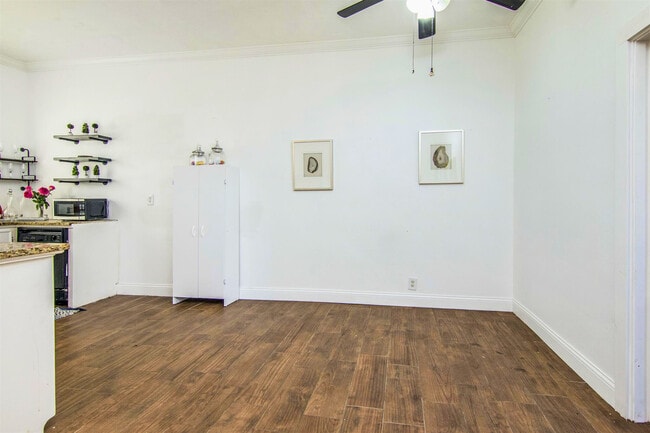 Building Photo - 11844 13th St