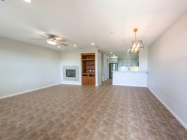 Building Photo - 912 Joree Ln