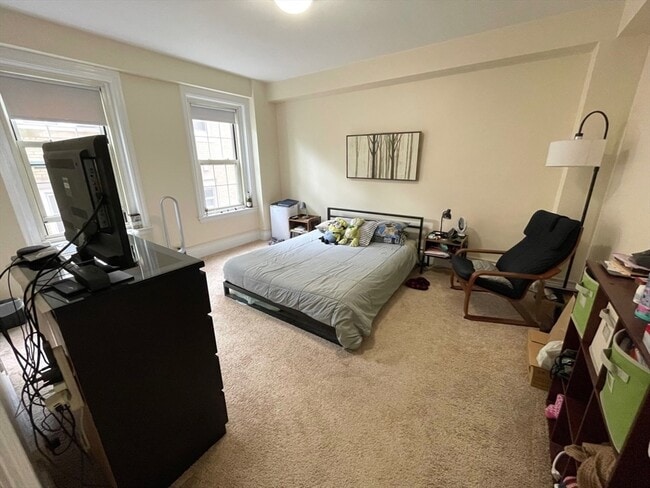 Building Photo - 1401 Beacon St