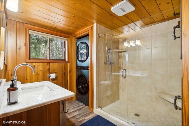 Building Photo - Lion Mountain Two Bedroom with Whitefish Lake Views