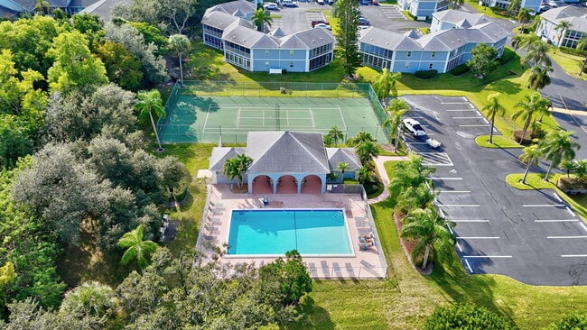 Building Photo - 3254 SE Aster Ln