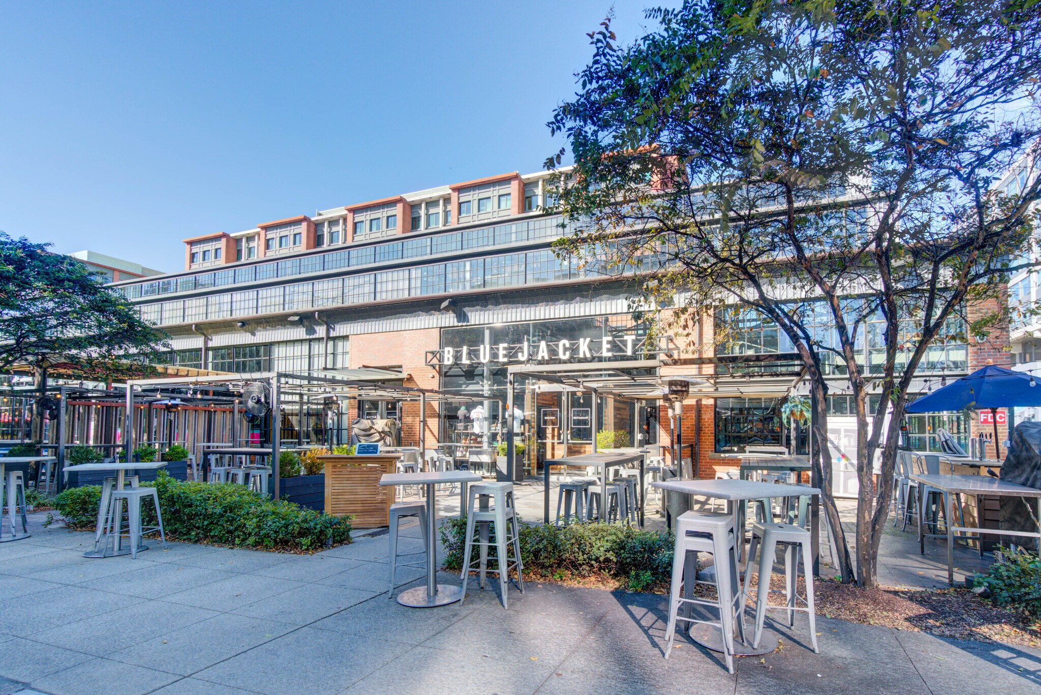 Building Photo - 1300 4th St SE