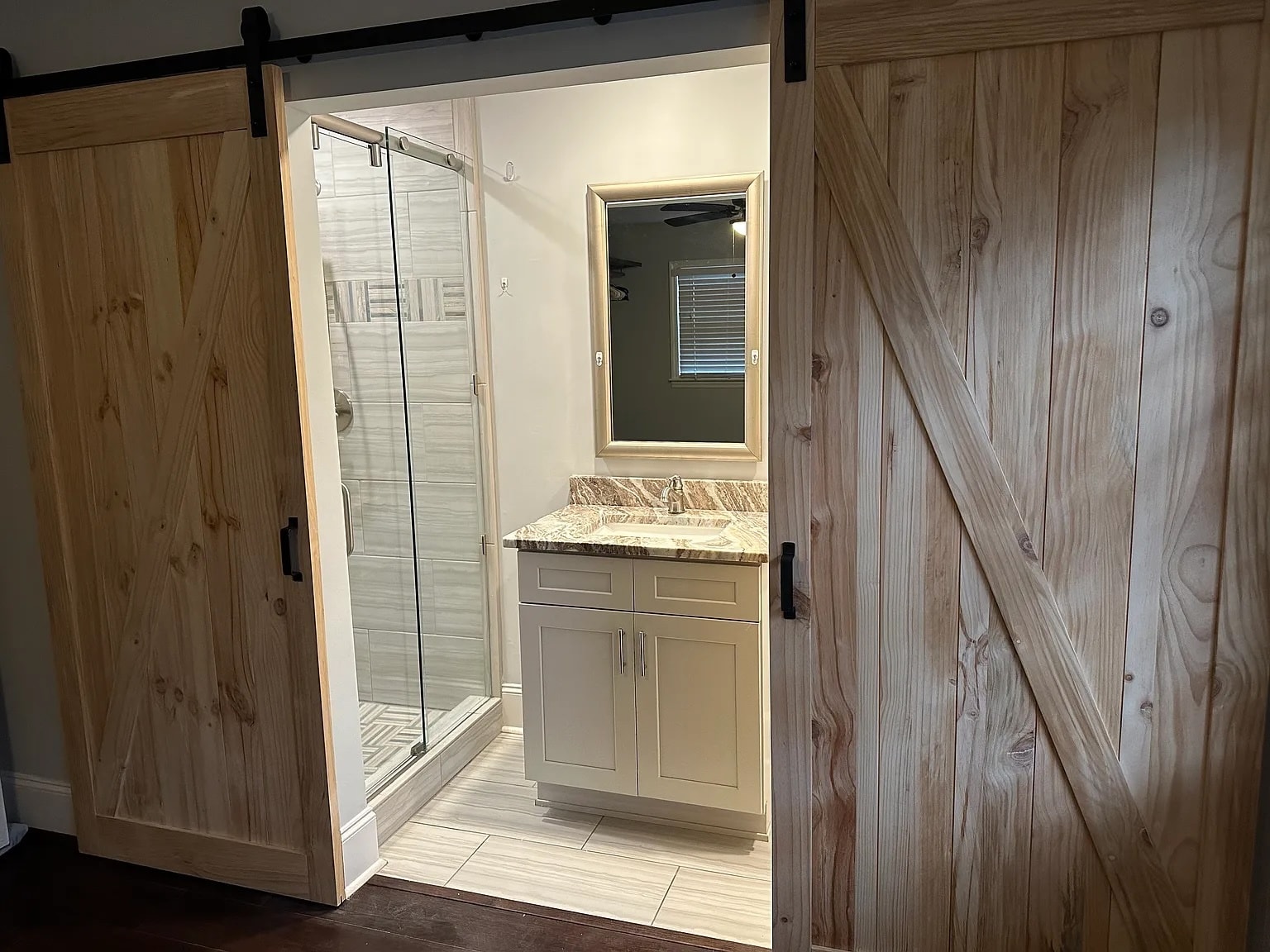 Building Photo - 2933 Telford Pl