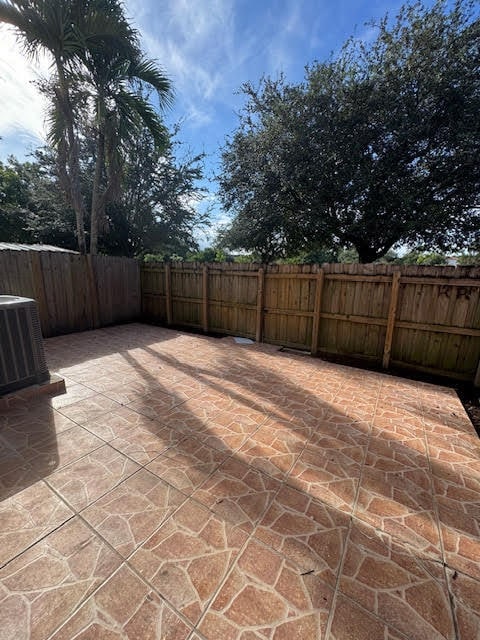 Building Photo - 7250 NW 174th Ter