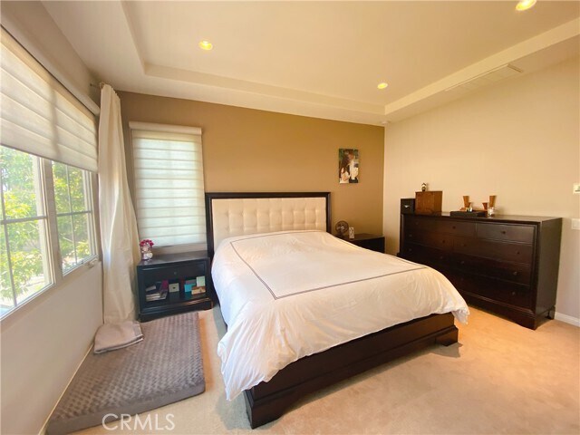 Building Photo - 103 Bianco