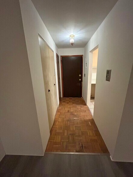 Building Photo - 5 Louisburg Sq