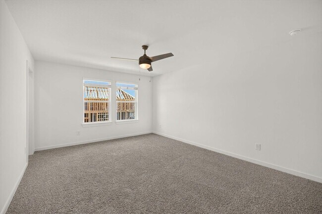 Building Photo - 28126 Meadowlark Sky Dr