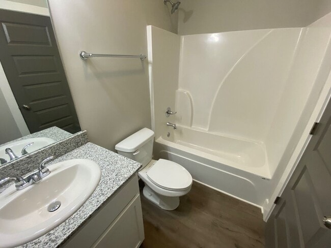 Building Photo - PRE LEASING FOR AUGUST 2026! NEW CONSTRUCTION!