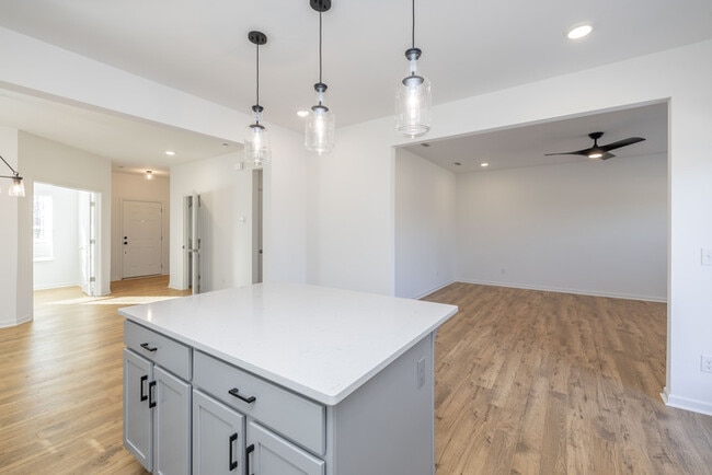 Building Photo - BRAND NEW 3BD/2.5 Home in Stonebridge- MOVE IN READY!