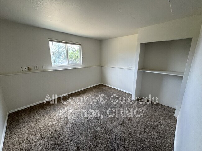 Building Photo - 1237 Chiricahua Dr