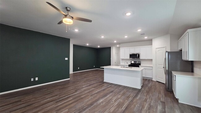 Building Photo - 6110 Ginevra Summers Dr