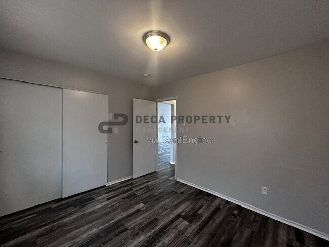 Building Photo - 7409 Olian Dr