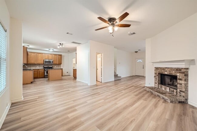 Building Photo - 20840 Silverbell Ln
