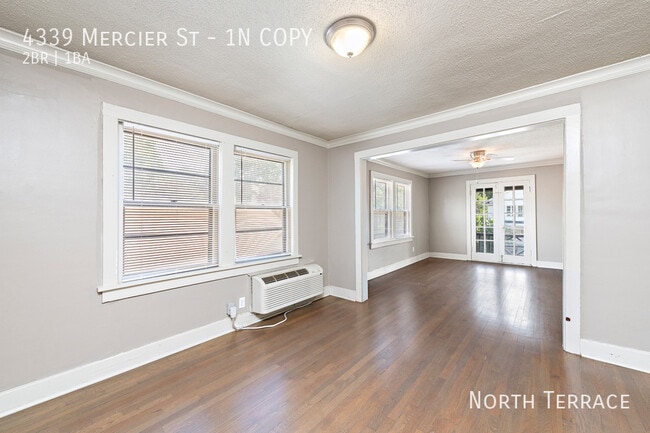 Building Photo - 4339 Mercier St