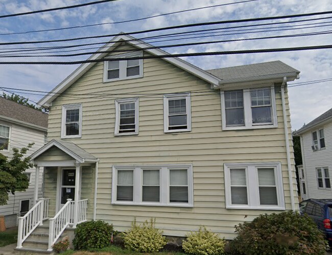 Building Photo - 33 Harriet St