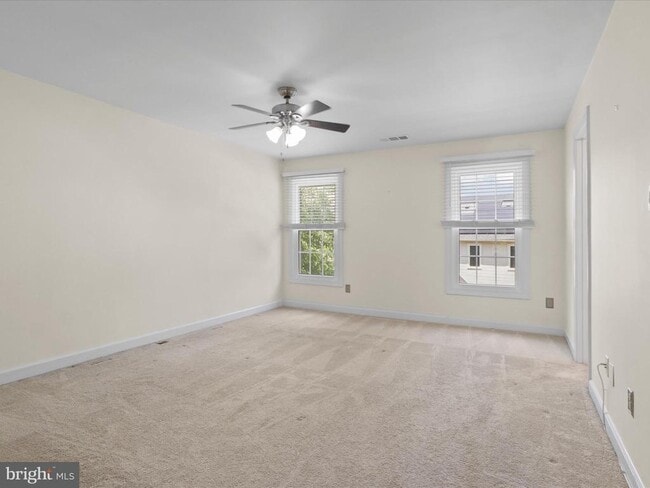 Building Photo - 7441 Heatherfield Ln