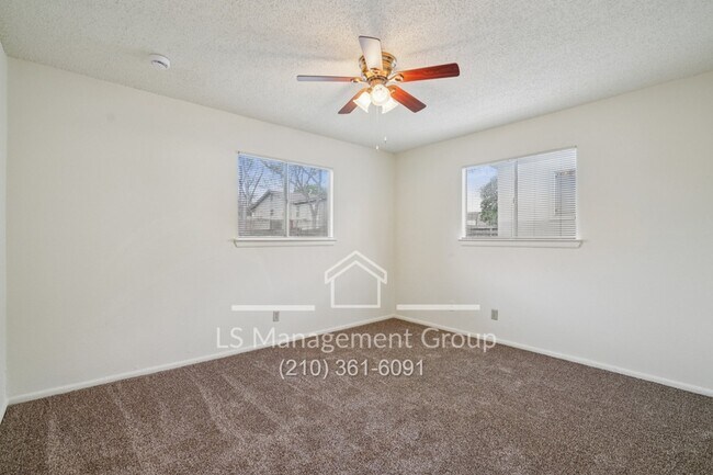 Building Photo - 6604 Cherryleaf St