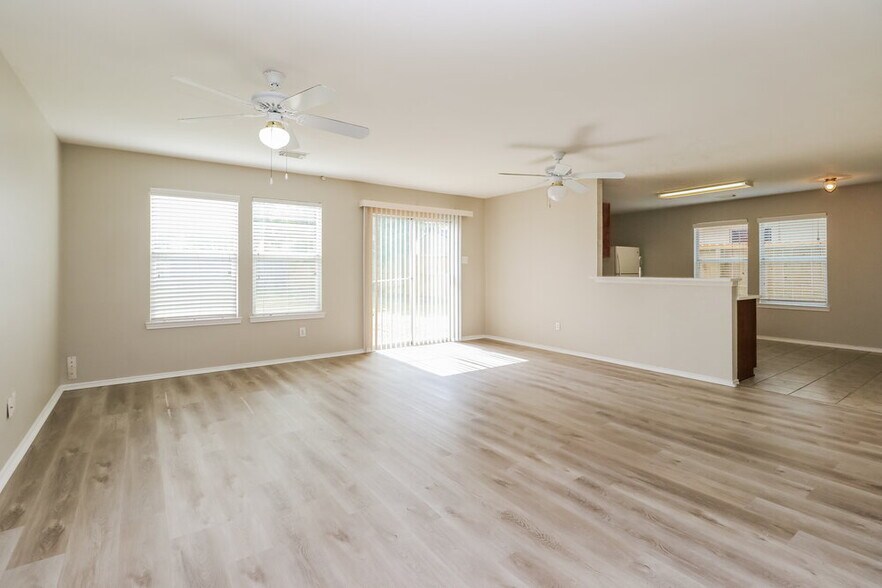 Building Photo - 13102 Gatton Park Dr