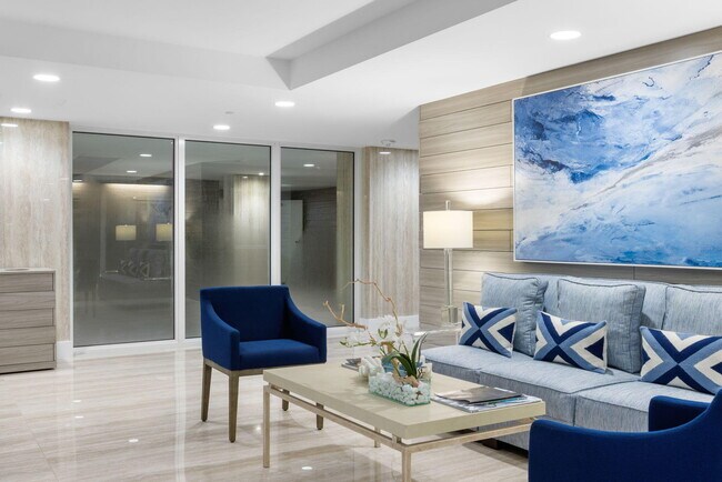 Building Photo - 2773 S Ocean Blvd