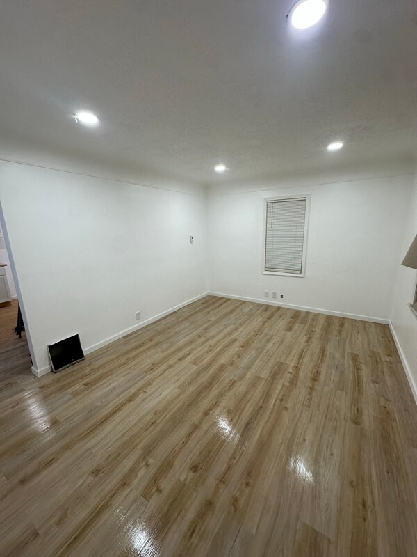 Building Photo - 3613 Proctor St