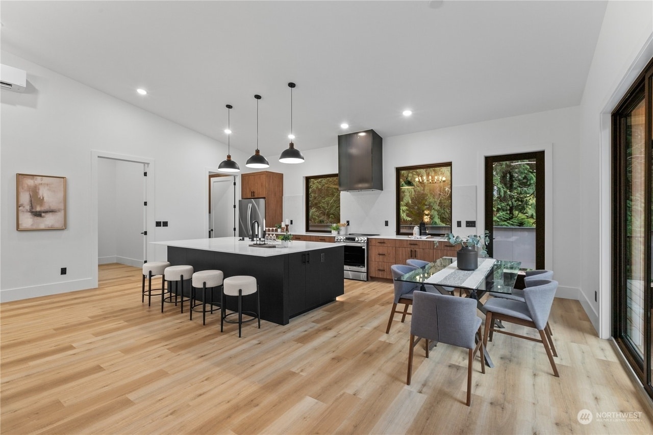 Building Photo - 2952 Brook Ln