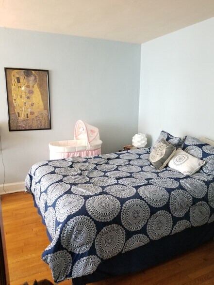 Building Photo - 6532 Wilkins Ave