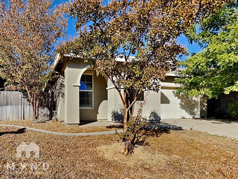 Primary Photo - 10114 Upshaw Way