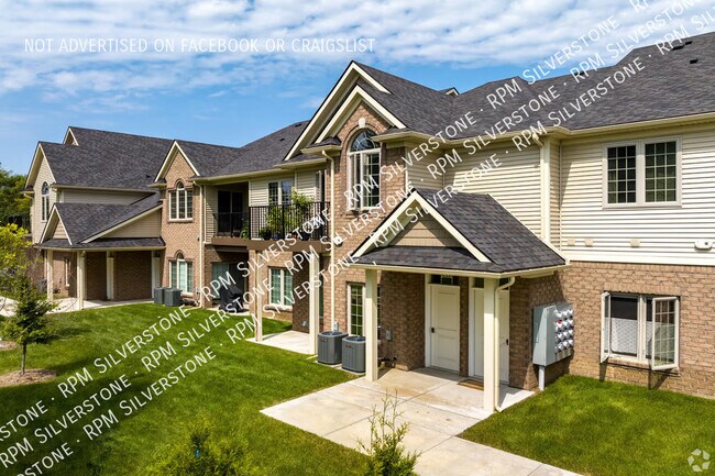 Building Photo - 2796 Barrington Square