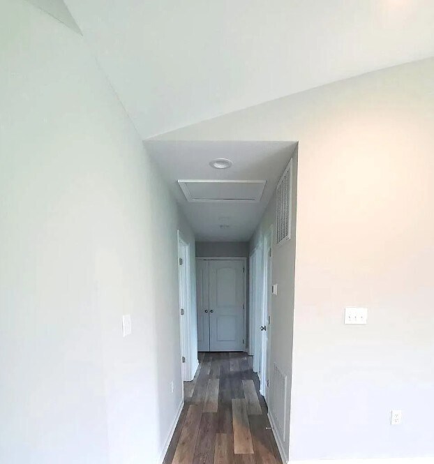 Building Photo - 209 Jensen Way
