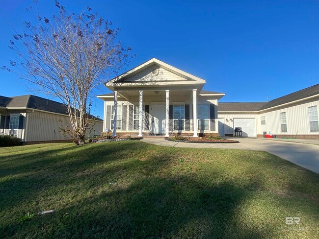 Primary Photo - 33171 Stables Dr