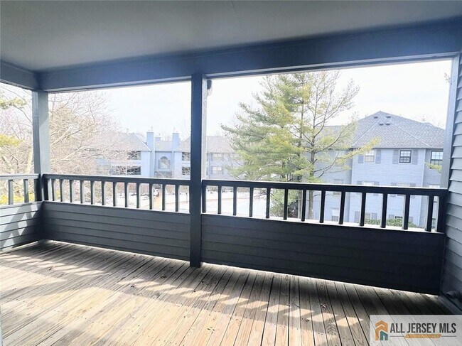 Building Photo - 1212 Woodhaven Dr