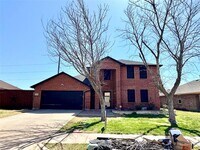 Building Photo - 608 Marbury Way
