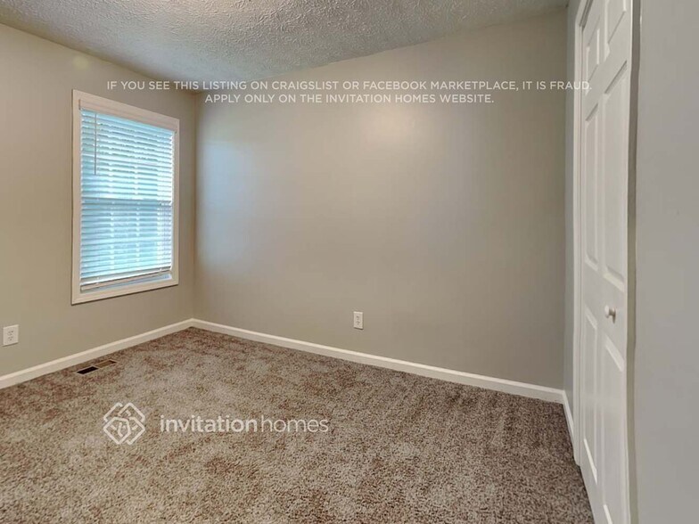 Building Photo - 389 Shoal Ct