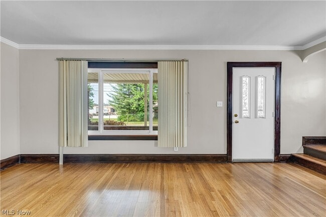 Building Photo - 6800 Kazimier Ave
