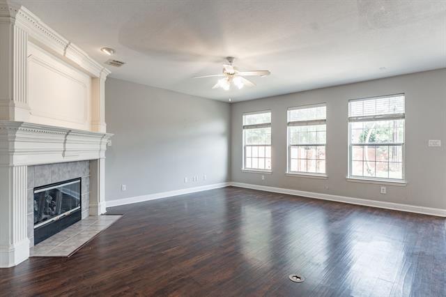 Building Photo - 1100 Cedar Valley Dr