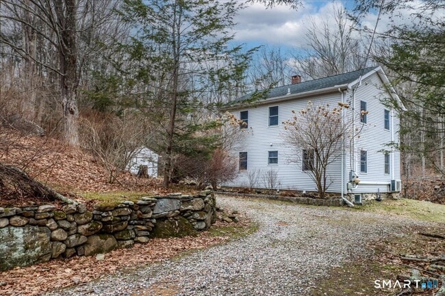 Building Photo - 2 At 75-79 Merryall Rd